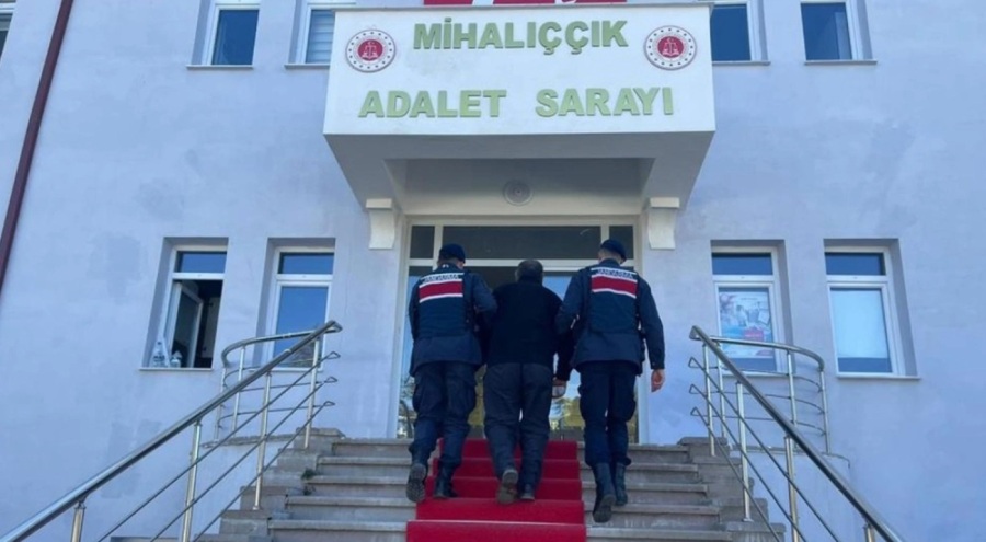 Sopayla gövülen 64 yaşındaki adam yaşamını yitirdi