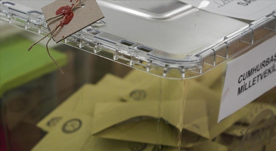 İtalya'da 14 Mayıs seçimleri için oy kullanma işlemi yarın başlayacak