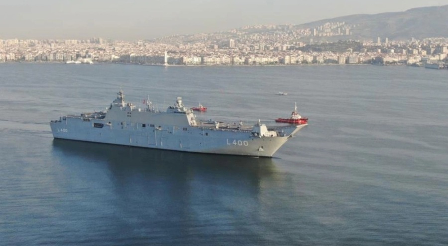 TCG Anadolu İzmir'de