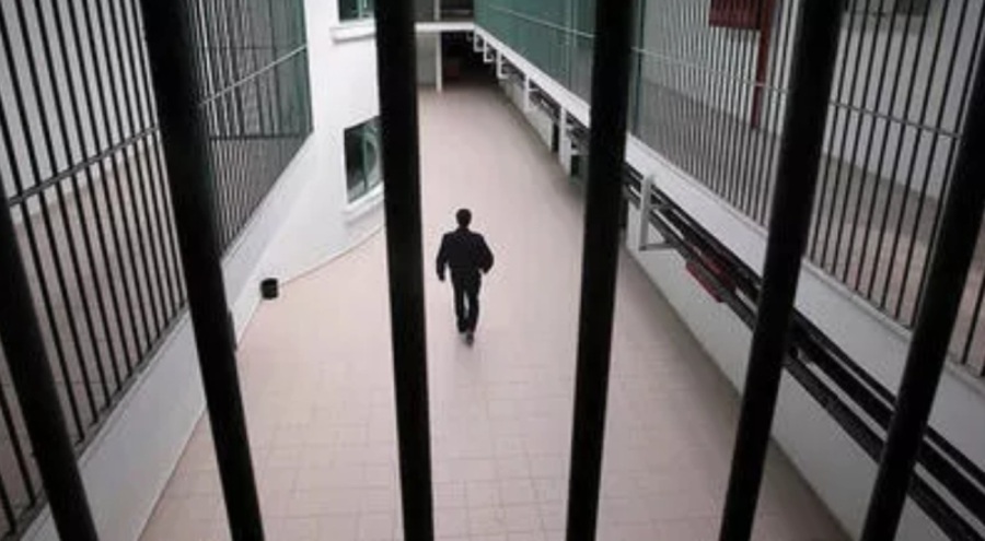 Cumhurbaşkanı Erdoğan, dört hükümlüyü affetti