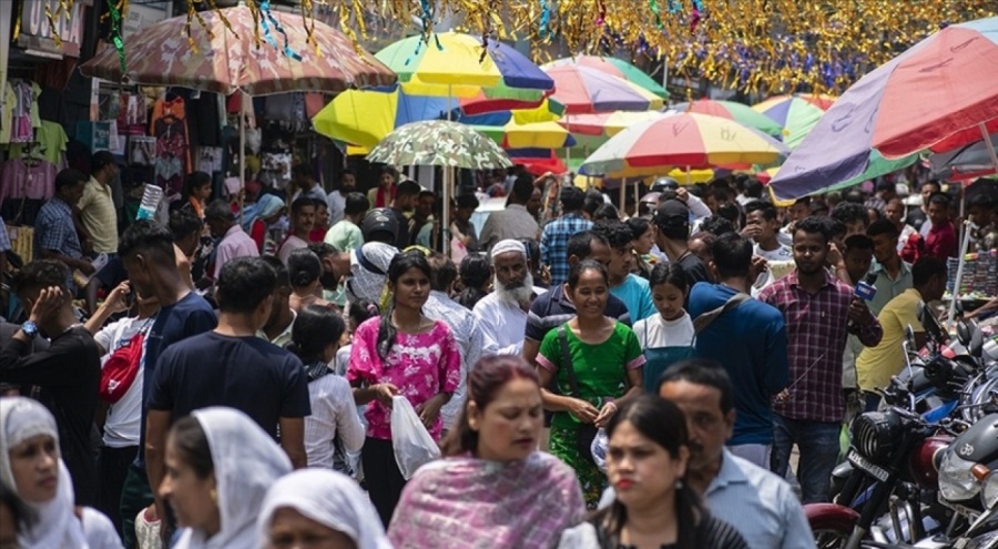 Hindistan'ın nüfusundaki artış 2064'e kadar sürecek