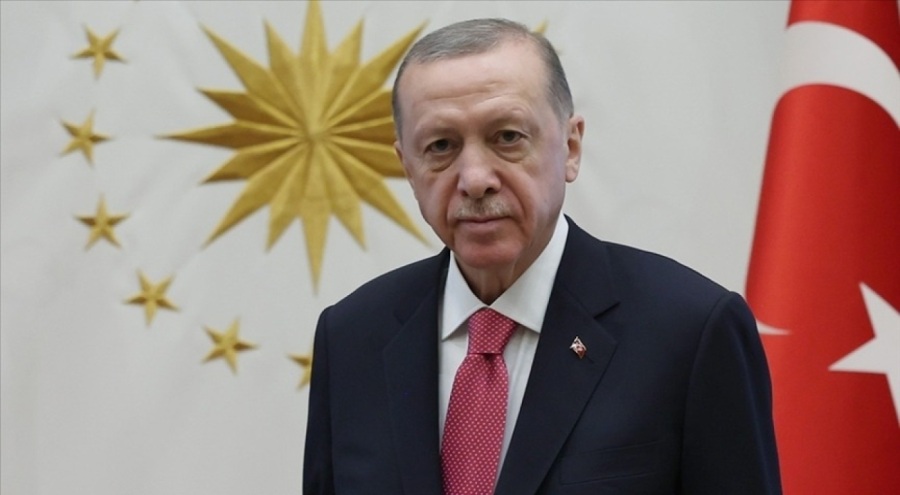 Erdoğan, Özbekistan Cumhurbaşkanı'nı referandum başarısından dolayı kutladı
