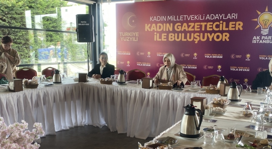 AK Partili Zengin: "İYİ Parti ve CHP'de neden grup başkanvekili kadın olamıyor?"