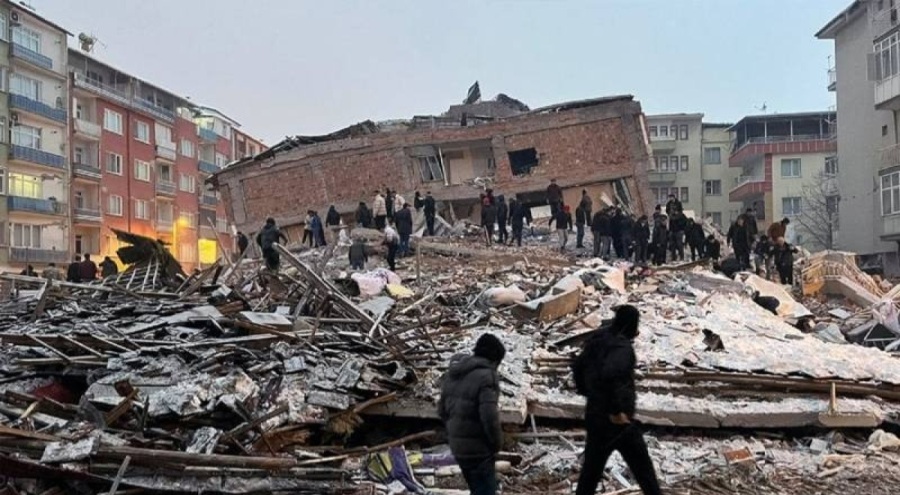 Deprem bölgesinde ilan edilen OHAL kaldırılıyor