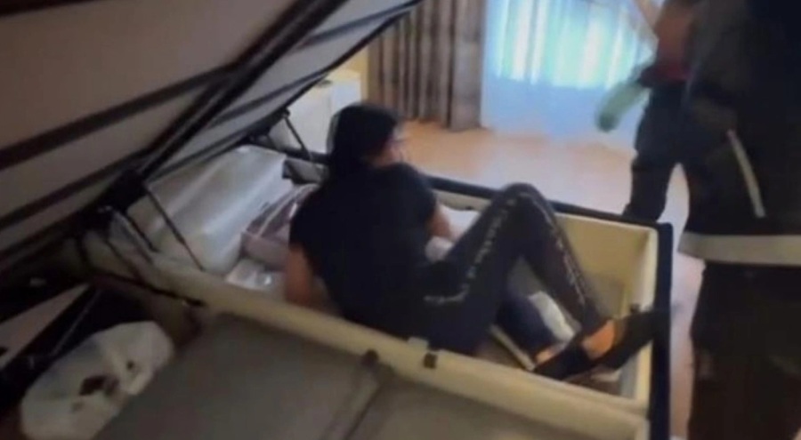 İstanbul'da uyuşturucu baronu bazanın içinden çıktı