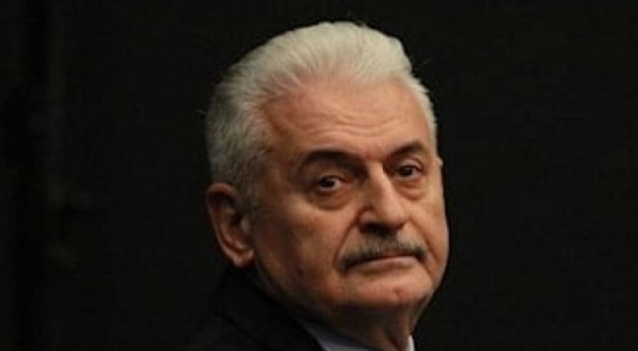 Binali Yıldırım: Kızılay Başkanı'nın kenara çekilmesi yerinde olur