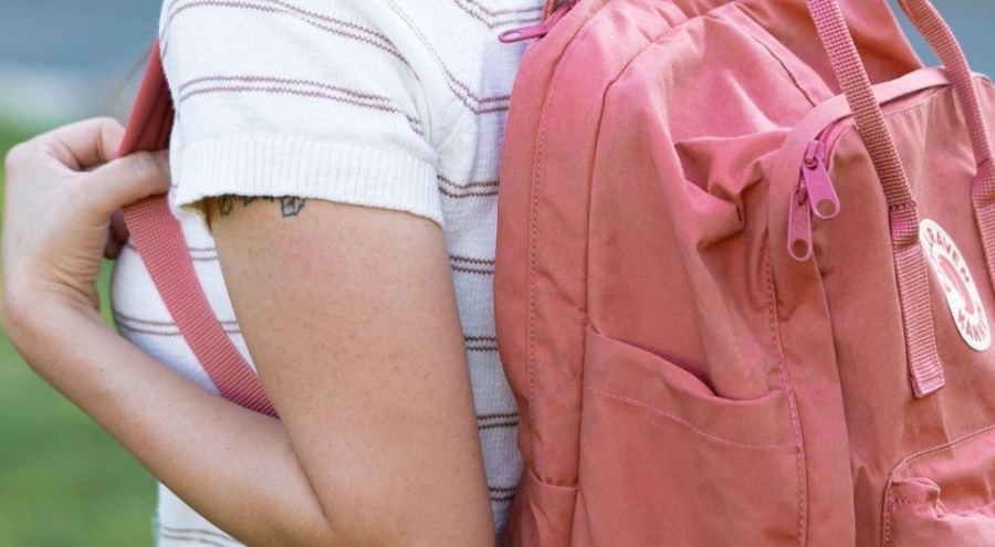 ABD'de bir şehirde okullarda sırt çantasının yasaklandığı açıklandı!