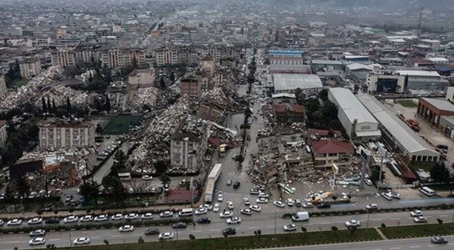 Depremzede seçmenlere askıda bilet desteği