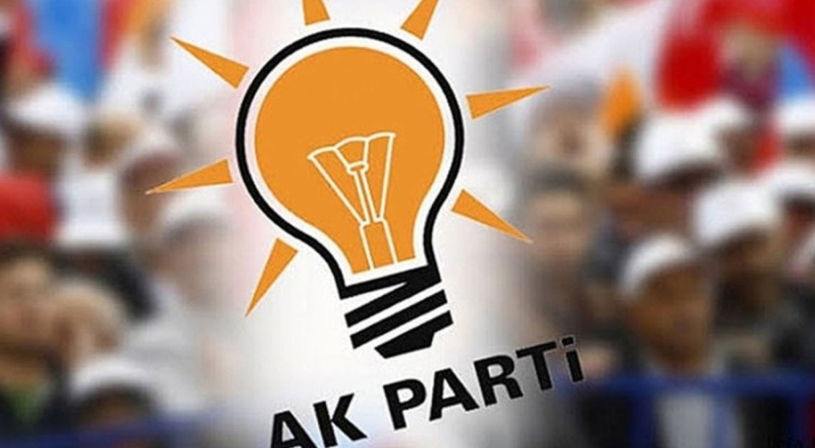 Gelecek Partisinden istifa eden 300 kişi AK Parti'ye katıldı