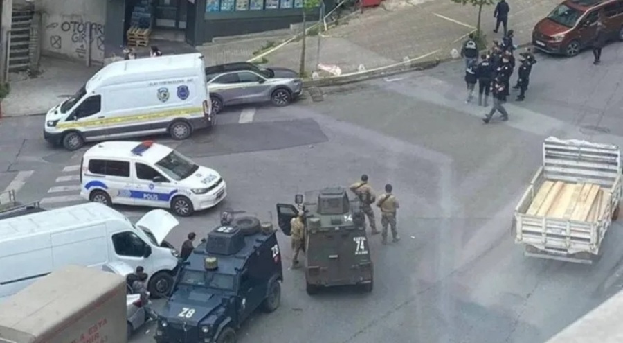 Hakim, kendisine saldırdığını sandığı kişiyi vurdu!