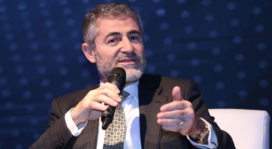 Bakan Nebati: Spekülatif bir takım operasyon çekiyor olabilirler