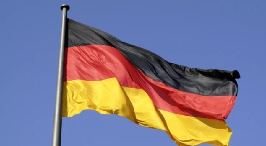 Almanya depremzede vizelerini uzatıyor