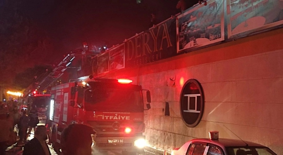 Düğün sırasında yangın çıktı