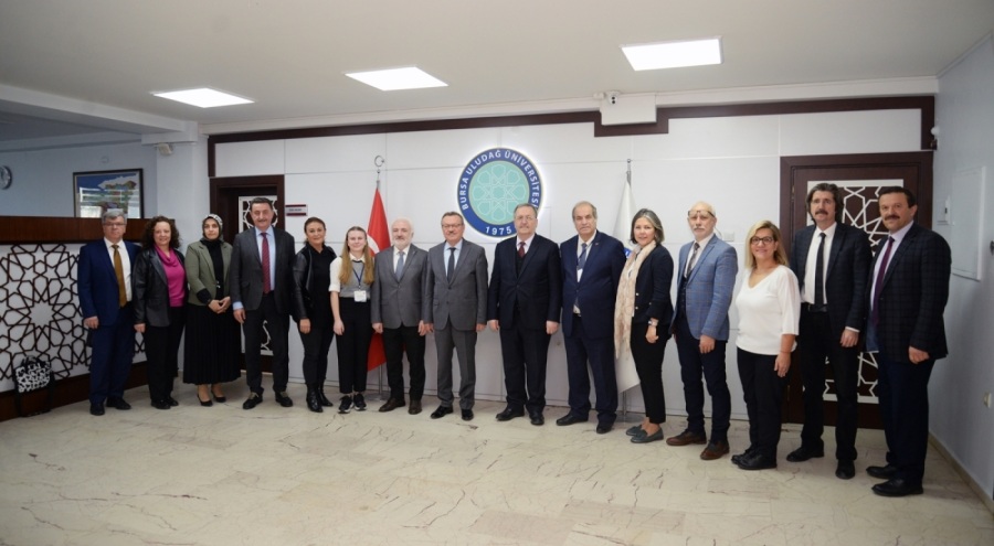 BUÜ, Yükseköğretim Kalite Kurulu'nun akredite ettiği 30 üniversite arasında yer aldı