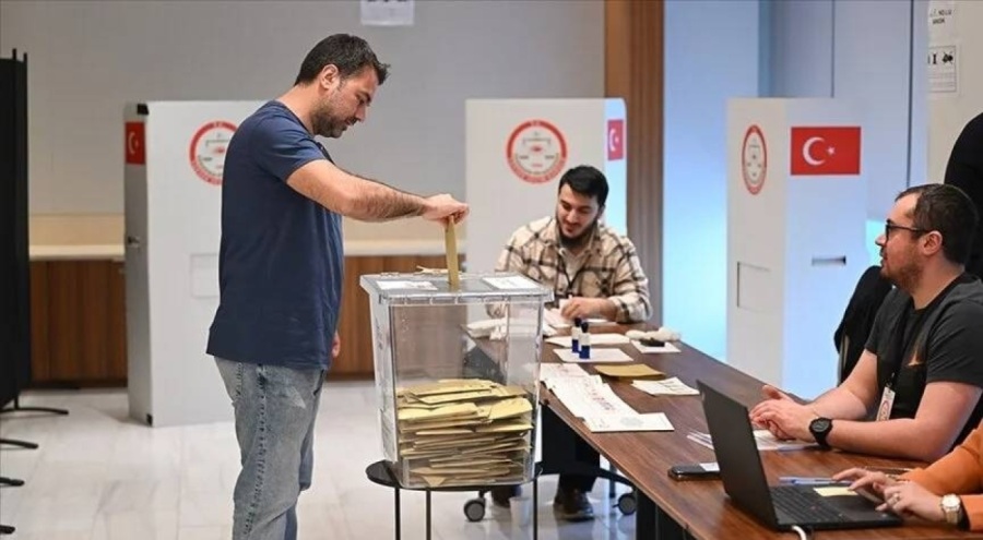 Yurt dışında şu ana kadar yaklaşık 1 milyon 700 bin seçmen oy kullandı