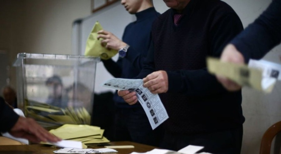 Yurt dışında 1 milyon 763 bin 361 seçmen oy kullandı