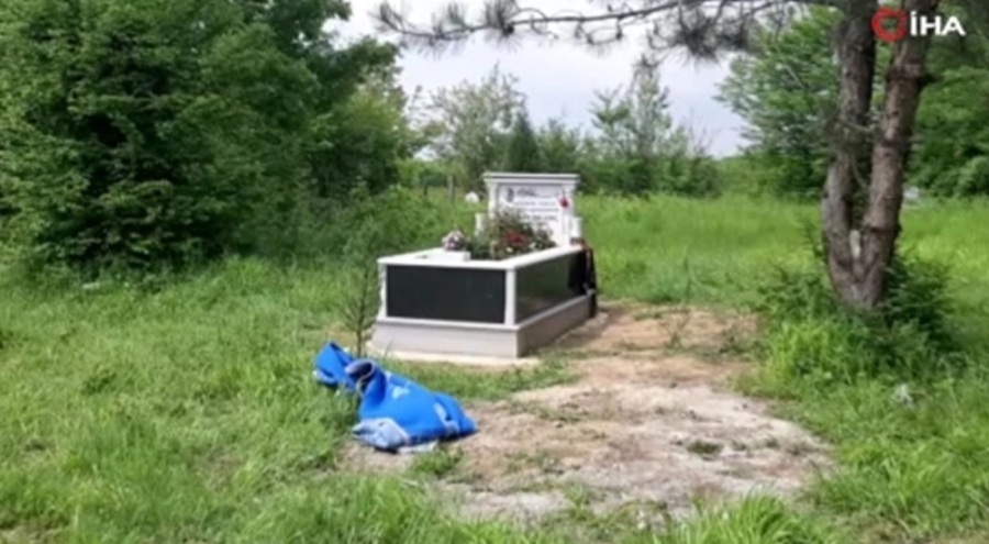 Evinin önüne kadın cesedi bulunmuştu! Oğlunun mezarı başında cansız bedeni bulundu