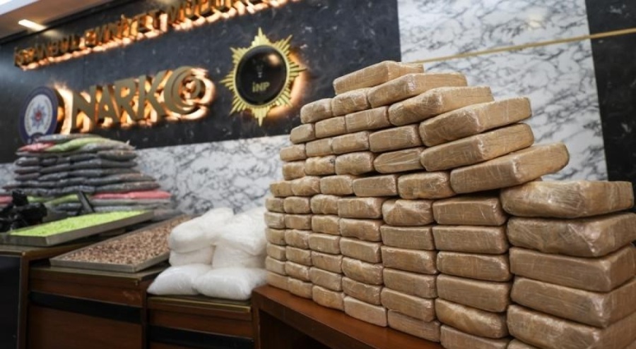 İstanbul'da bir ayda 1,1 ton uyuşturucu hap ele geçirildi