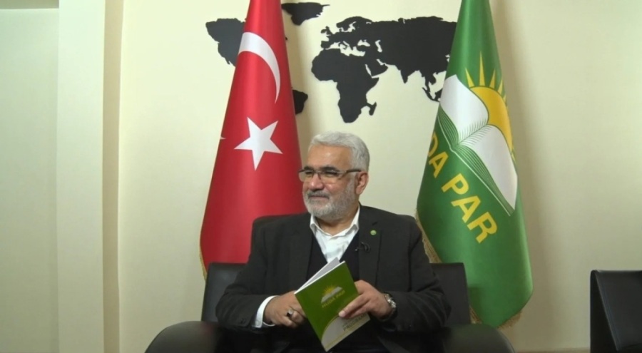 Zekeriya Yapıcıoğlu: Küçük şeylere kızarak CHP zihniyetine yol verirsek evlatlarımız bizi affetmeyecek