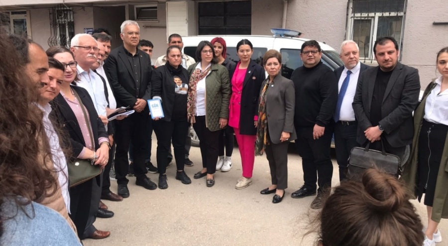 Sinan Ateş'in kitaplarını dağıtan 3 genç mahkemeye sevk edildi