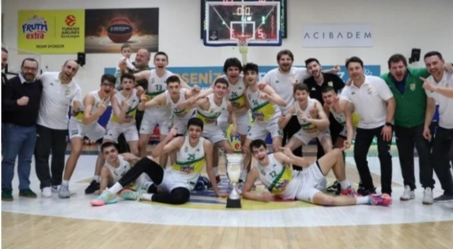 Frutti Extra Bursaspor çeyrek finalde