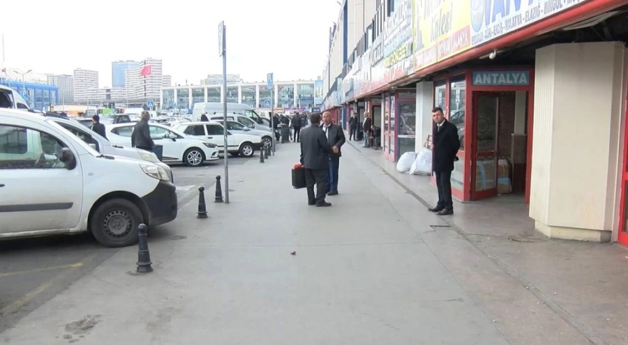 Otogarda seçim hareketliliği: Ek seferler konuldu