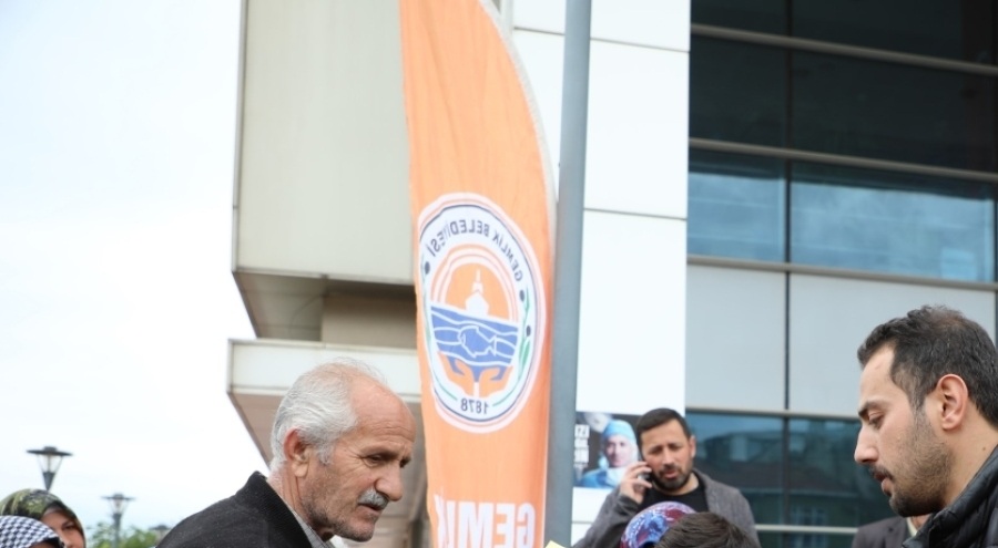 Bursa Gemlik Belediyesi'nden vatandaşa 500 bin ücretsiz fide desteği