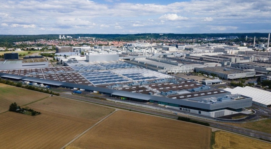 Mercedes fabrikasında silah sesleri: Ölü ve yaralı var