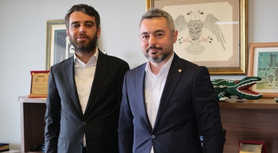 Emin Adanur Bursaspor'da 12 milyon TL bağışladı