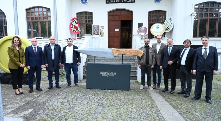 Bursa'da 'Keskin Miras' sergisi açıldı