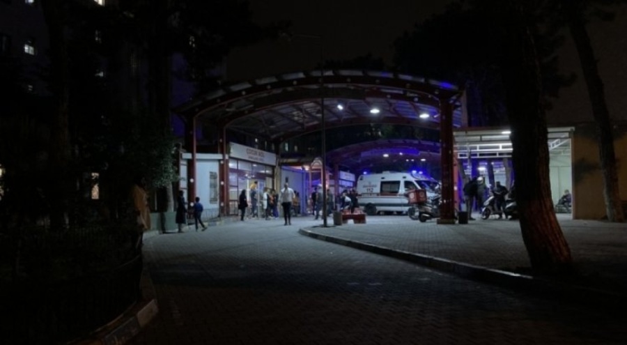 İzmir'de polisin kazayla vurduğu şahıs hayatını kaybetti