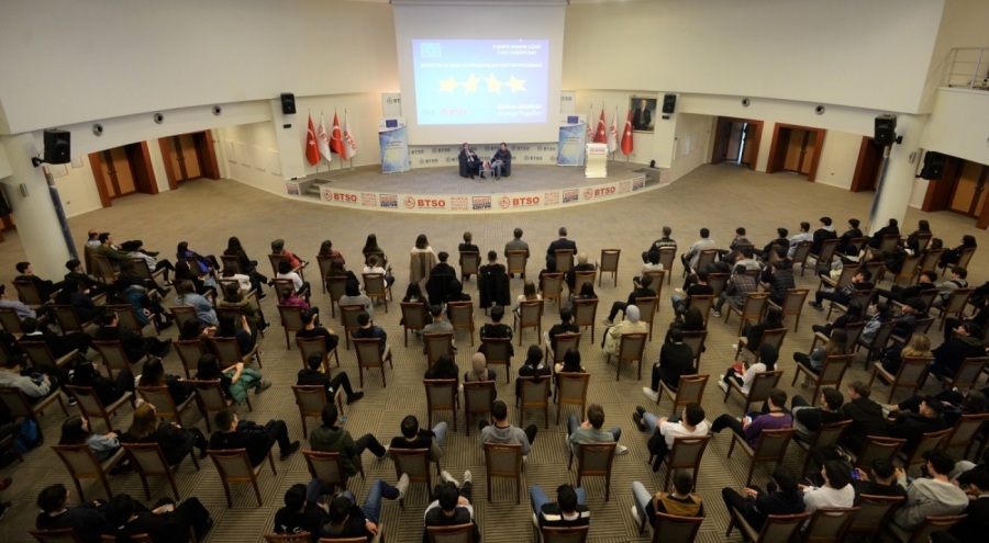 Bursalı Gençler, Avrupa Birliği Eğitim ve Gençlik Programlarını Öğreniyor