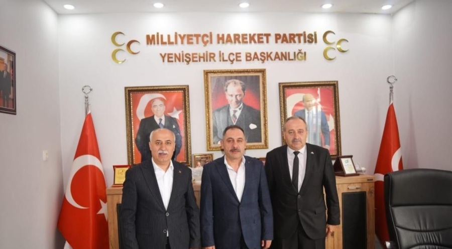 İyi Partili meclis üyesi Bülent Korku, MHP'ye katıldı