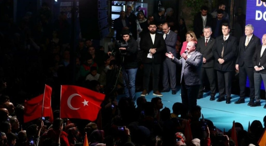 Bakan Varank: Kaset operasyonlarına kaptıracak bir devletimiz yok