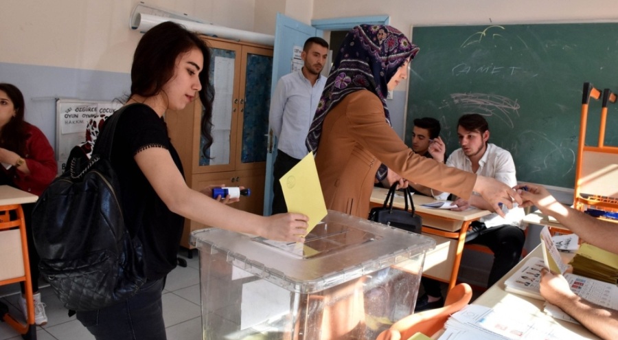 60 milyon 697 bin 845 seçmen oy kullanacak