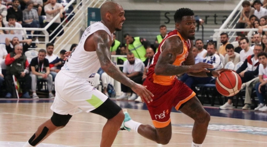 Galatasaray'dan Play-Off yolunda önemli galibiyet