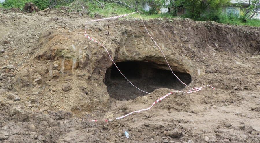 İnşaat kazısında 'mezar odası' bulundu