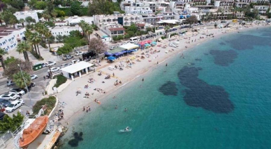 Bodrum'da oyunu kullananlar kendini sahile attı