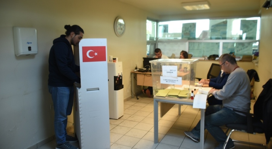 Kapıkule Sınır Kapısı'nda oy verdiler