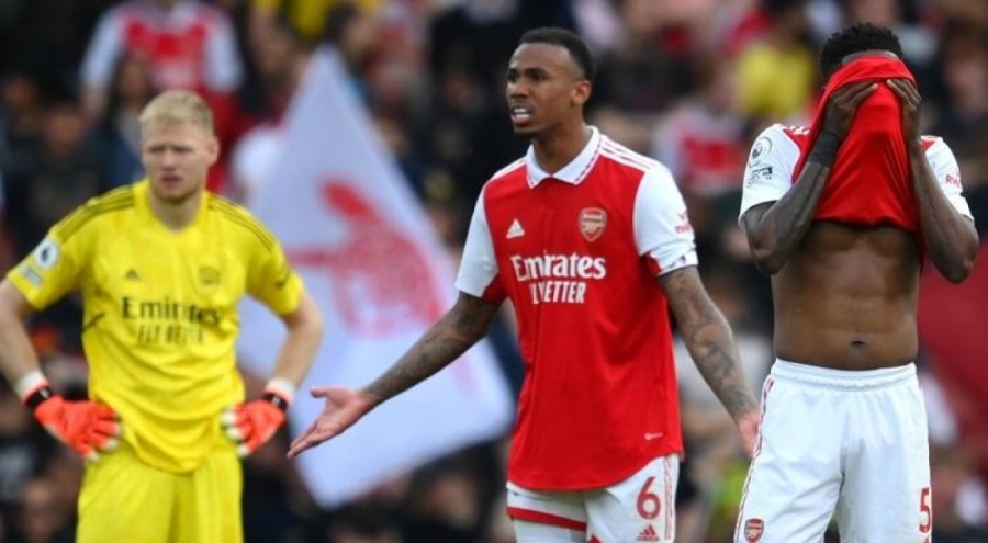 Arsenal, sahasında Brighton'a 3-0 mağlup oldu