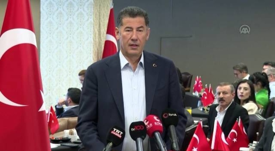 Cumhurbaşkanı adayı Sinan Oğan: Hiçbir taraf 'korsan' balkon konuşması yapmaya kalkışmasın