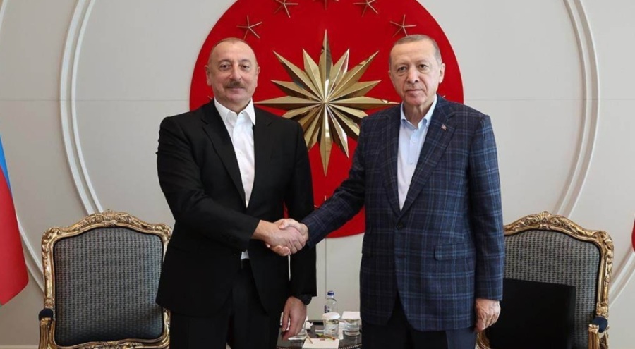 Aliyev'den Erdoğan'a tebrik