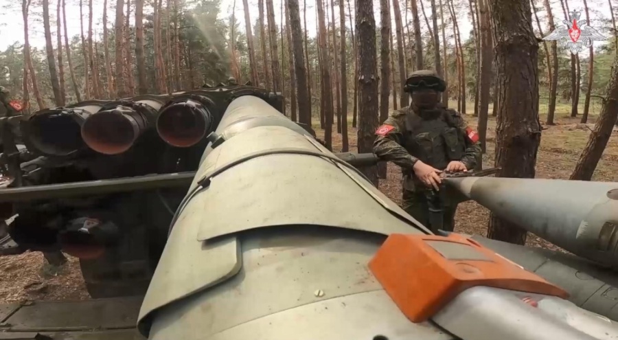 Rusya Ukrayna depolarını vurdu