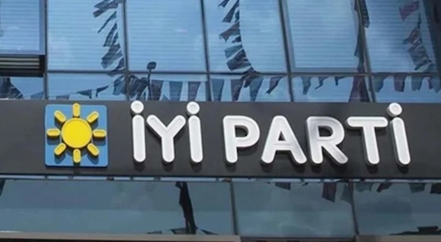 İYİ Parti'de Özcan Kadıoğlu istifa etti