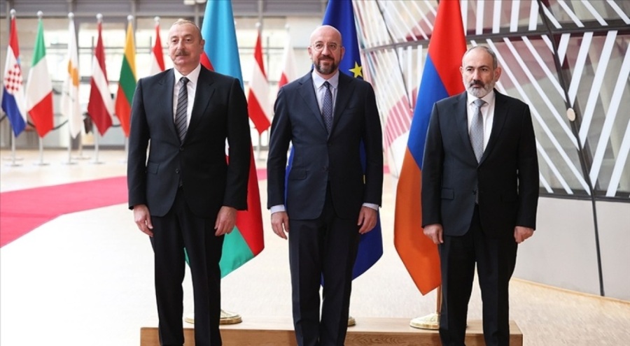 Azerbaycan: Aliyev ve Paşinyan'ın görüşmesi "faydalı ve sonuç odaklı" oldu