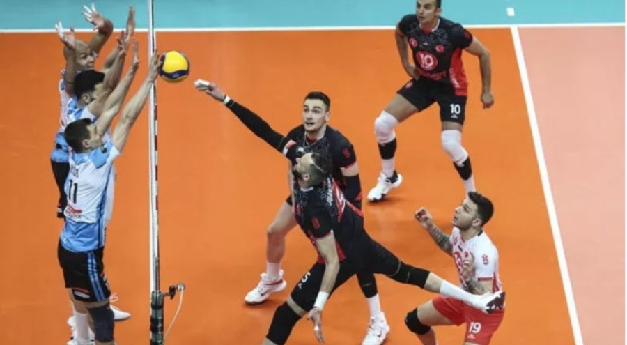 Ziraat Bankkart, Efeler Ligi'nde üst üste 3. kez şampiyon!