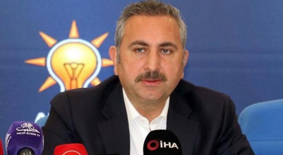 Eski Adalet Bakanı Gül: Sözde demokrasi dersi verenlere Türkiye sandıkta cevap verdi