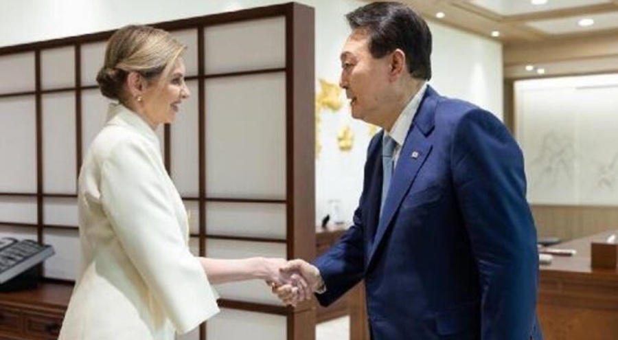 Olena Zelenska, Güney Kore lideri ile görüştü