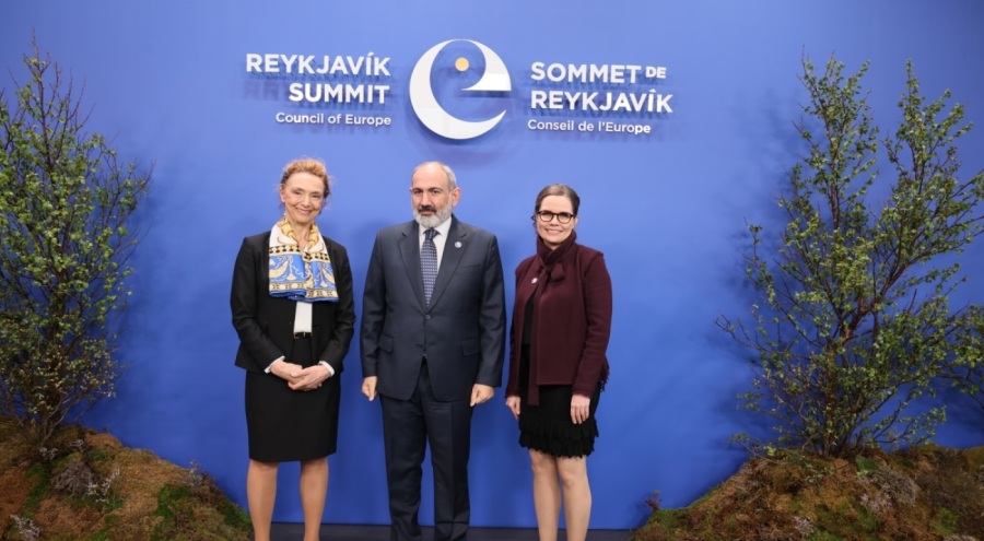 Ermenistan Başbakanı Paşinyan: "Ermenistan, Azerbaycan'ın toprak bütünlüğünü tanıyor"