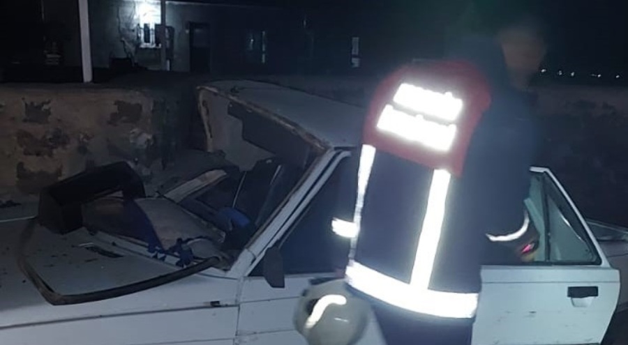 Mardin'de kontrolden çıkan otomobil şarampole uçtu